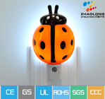 Trung Quốc Phim hoạt hình Ladybird tự động LED cảm biến tiết kiệm năng lượng đèn tường đêm cho bóng tối góc nhà máy sản xuất